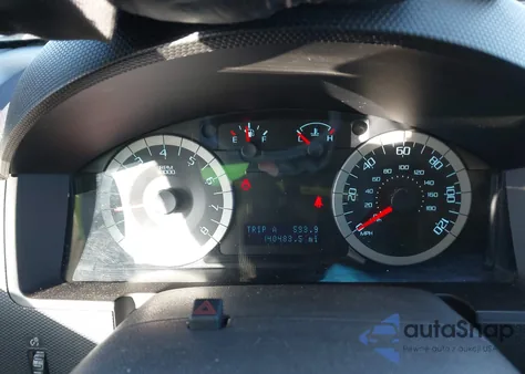 2010 Ford Escape Xlt from USA, damaged, VIN 1FMCU9DG2AKD31564